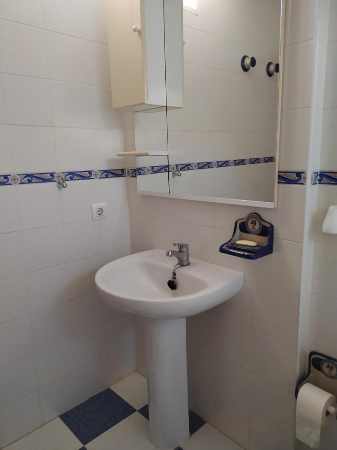 Chalet Adosado Con Azotea Andaluza Y Patio, Junto A La Playa Исла Кристина Екстериор снимка